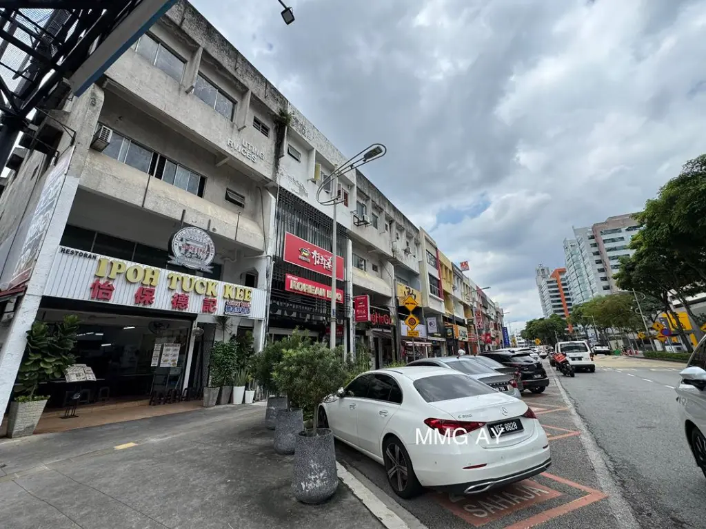 WhatsApp Image 2026-01-10 at 1.30.03 PM.webp