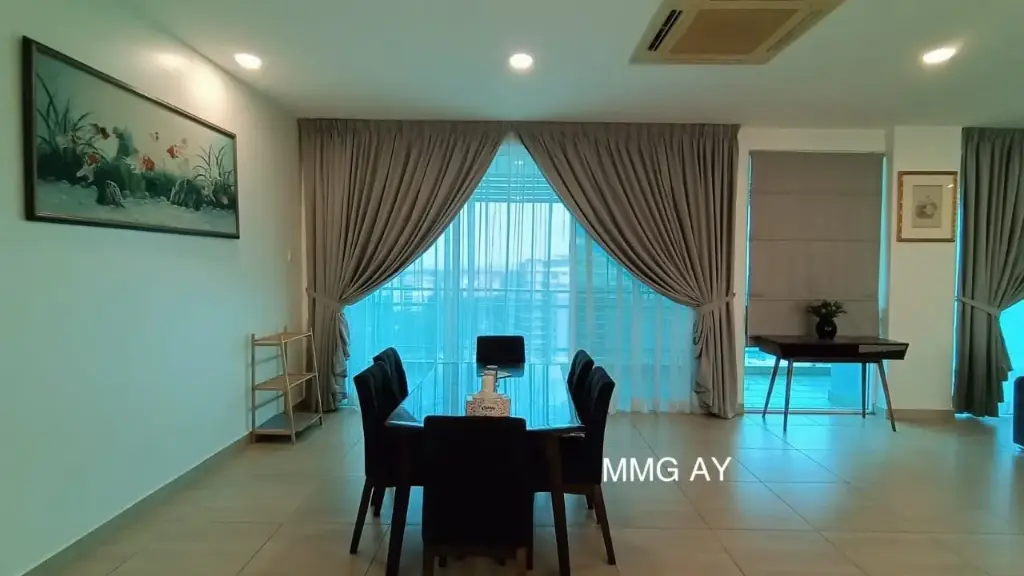 【拎包入住】 Oasis Village @ Ara Damansara 顶层公寓 (Penthouse) 出售
