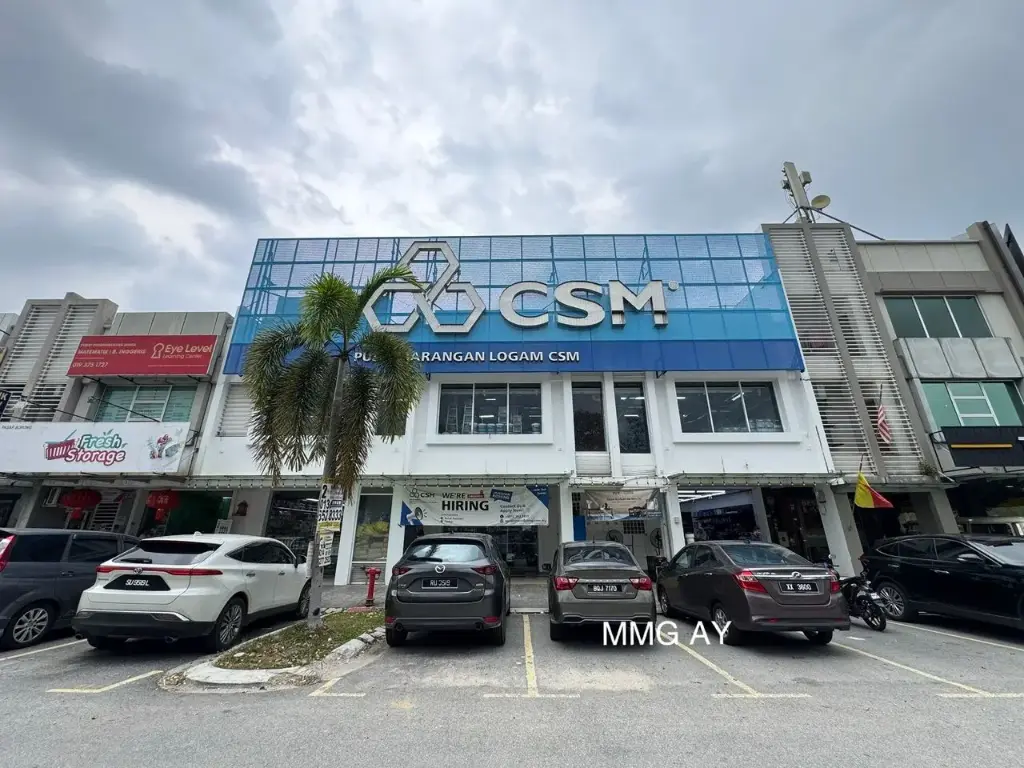 [10872] 【面向主干道】Eleven Avenue @ Bukit Raja  双层店屋 出售