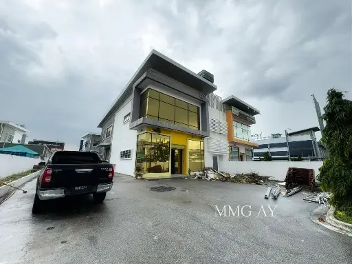 [10729] 【现可租赁】Gateway 16 @ Bandar Bukit Raja Semi D Factory For Sale