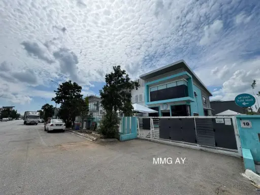 [10809] 【Available Now】  Bandar Bukit Raja @ Klang,1 Half Storey Semi D Factory For Rent 